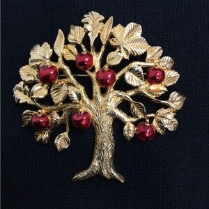 Swarovski Vintage Retired Apple Tree Brooch, w/ Red Enamel Apples 🍎